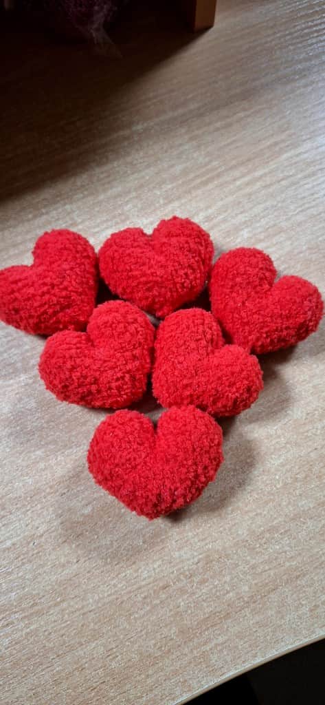 Mazas pārsteiguma dāvanas svētkos! Pārsteidz savu grupiņu izlaidumā,pārsteidz savu pirmo klasi septembrī!