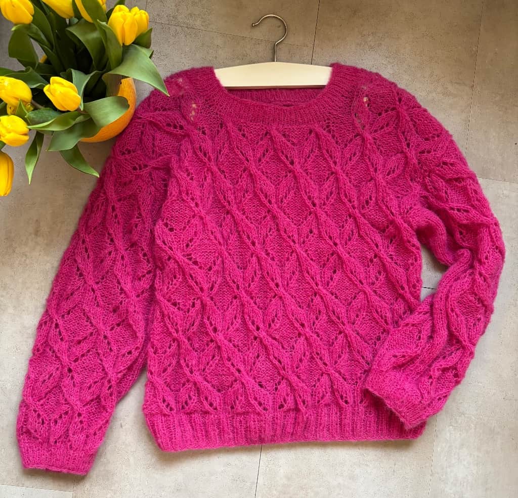 Sieviešu džemperis.