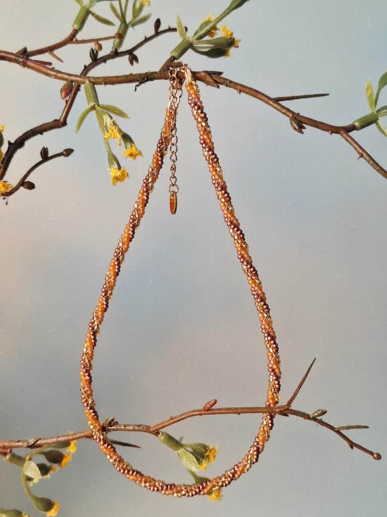 Pērlīšu kaklarota