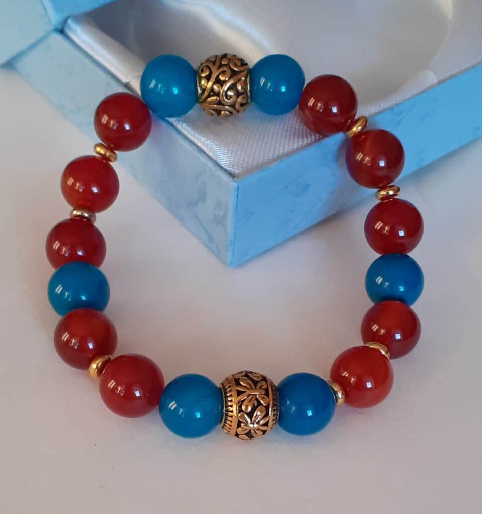 Elastīga dabīgo akmeņu rokassprādze