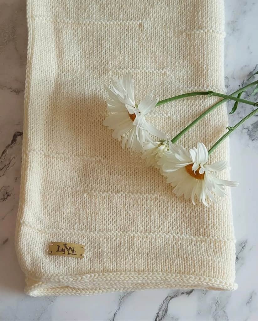 Adīta sedziņa/pleds