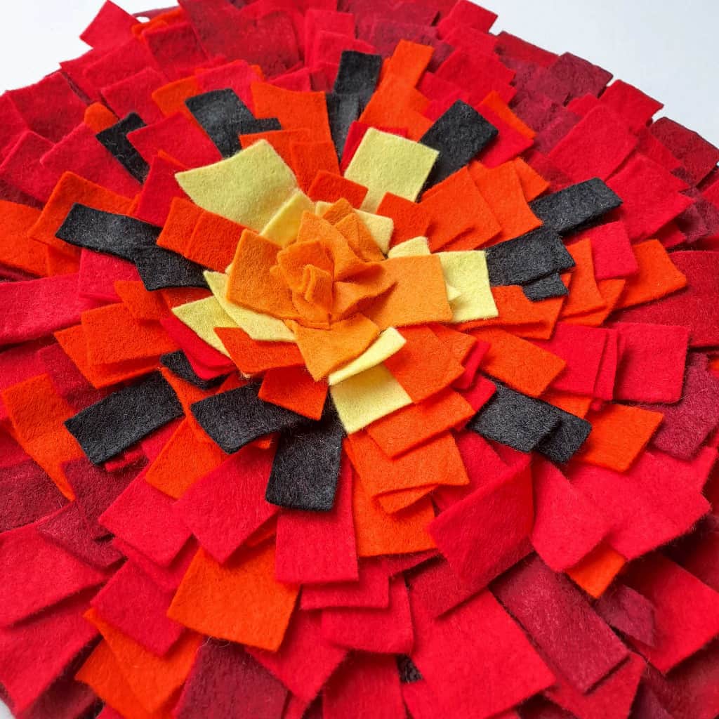 Paklājiņš suņiem gardumu meklēšanai "Magone"