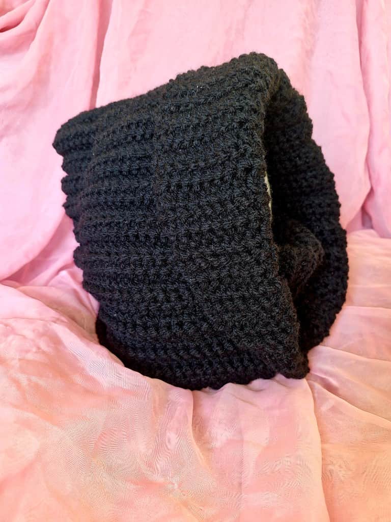 Baklava / šalle ar kapuci