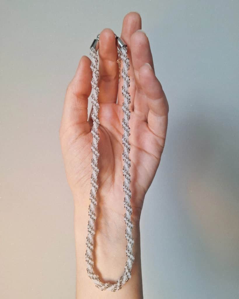 Pērlīšu kaklarota