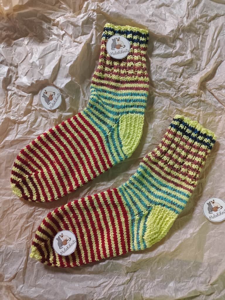 KiKnits zeķes Klasikās strīpas 32-33 izmērs