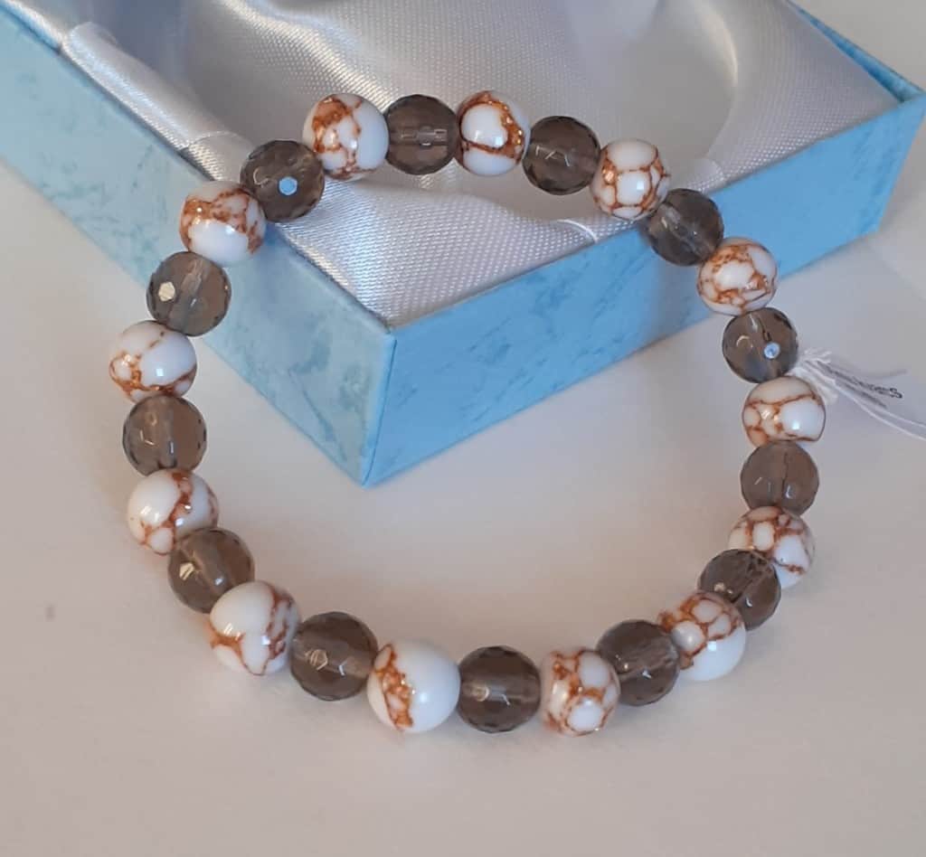 Elastīga dabīgo akmeņu rokassprādze