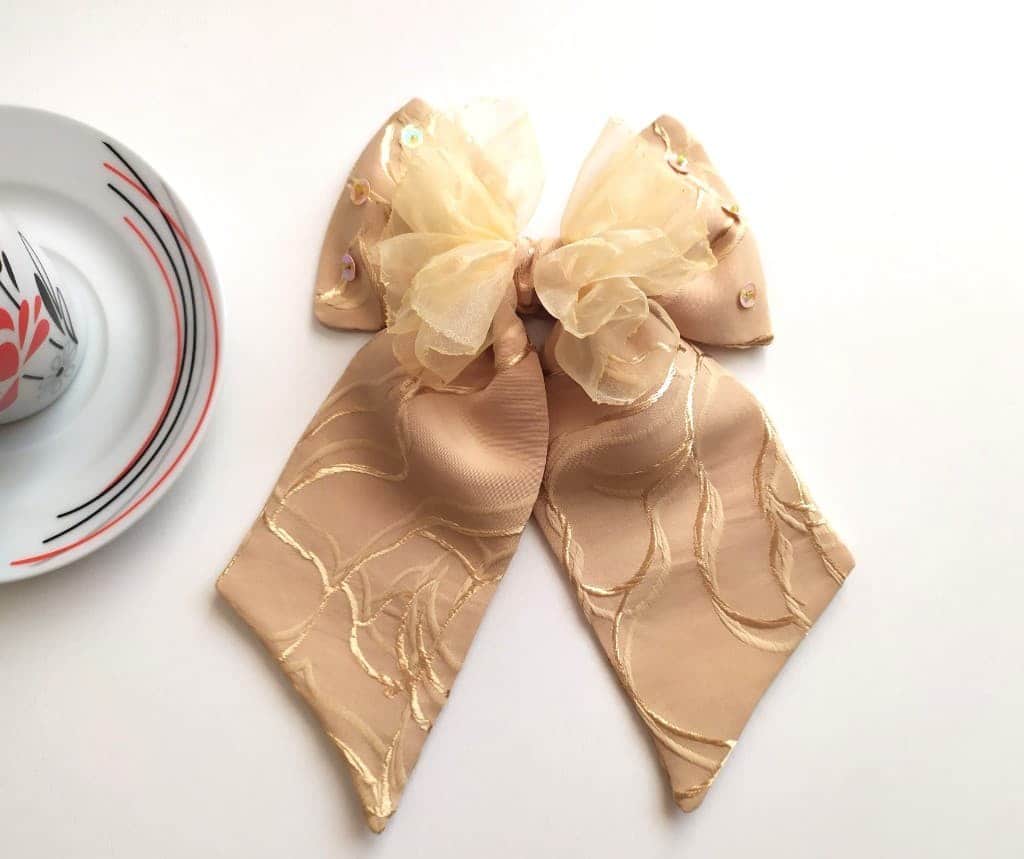 Matu aksesuārs/Matu sprādze/Matu klips/Bante ar izšuvumu