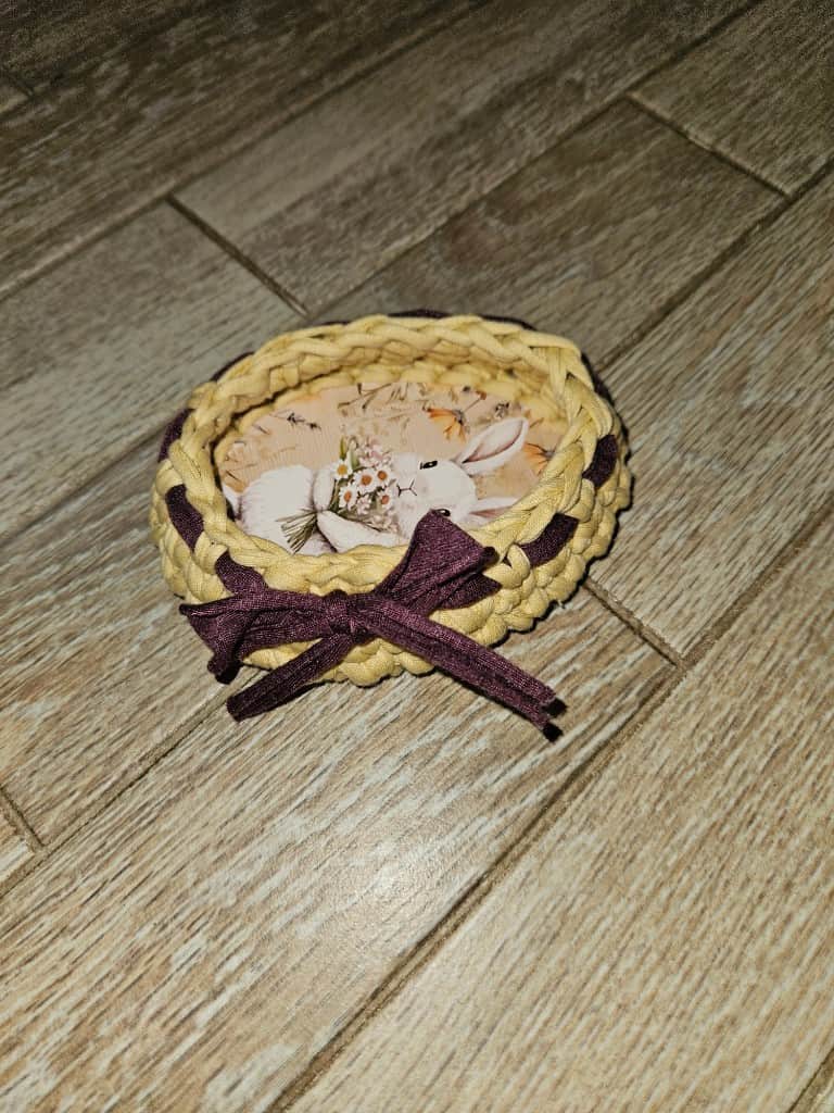 Lieldienu olu groziņš