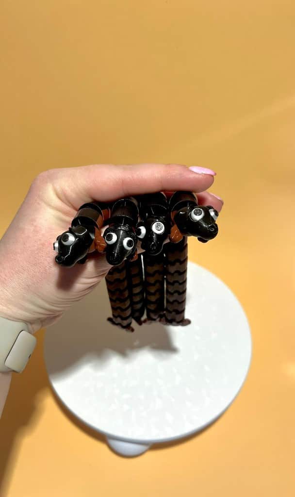 Kustīgie kabatas draudziņi "Jolly Jigglers"