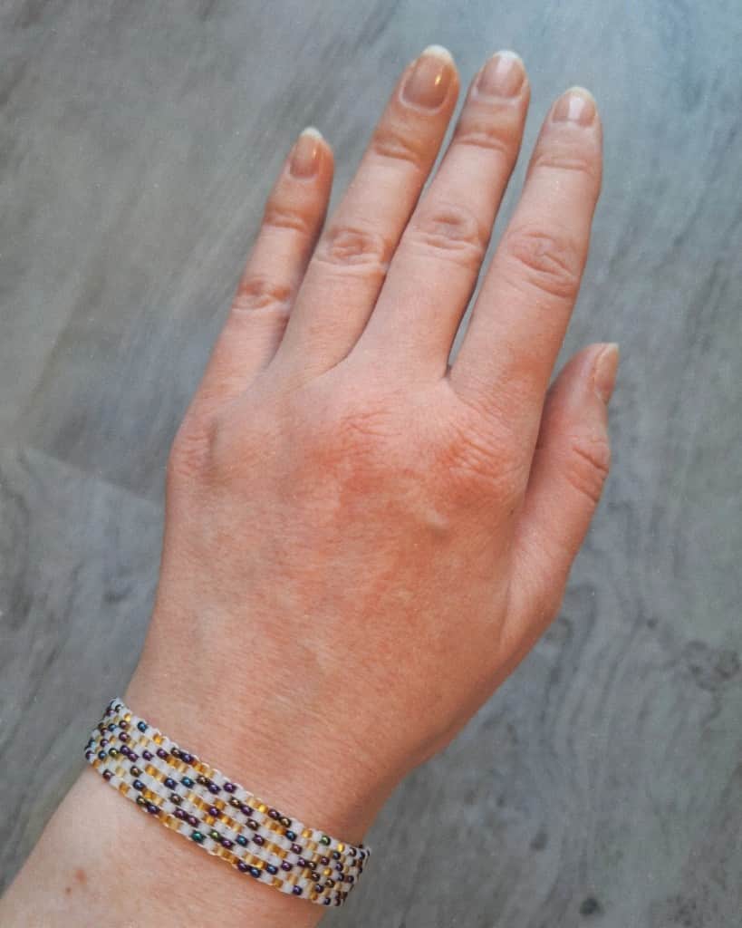 Pērlīšu rokassprādze