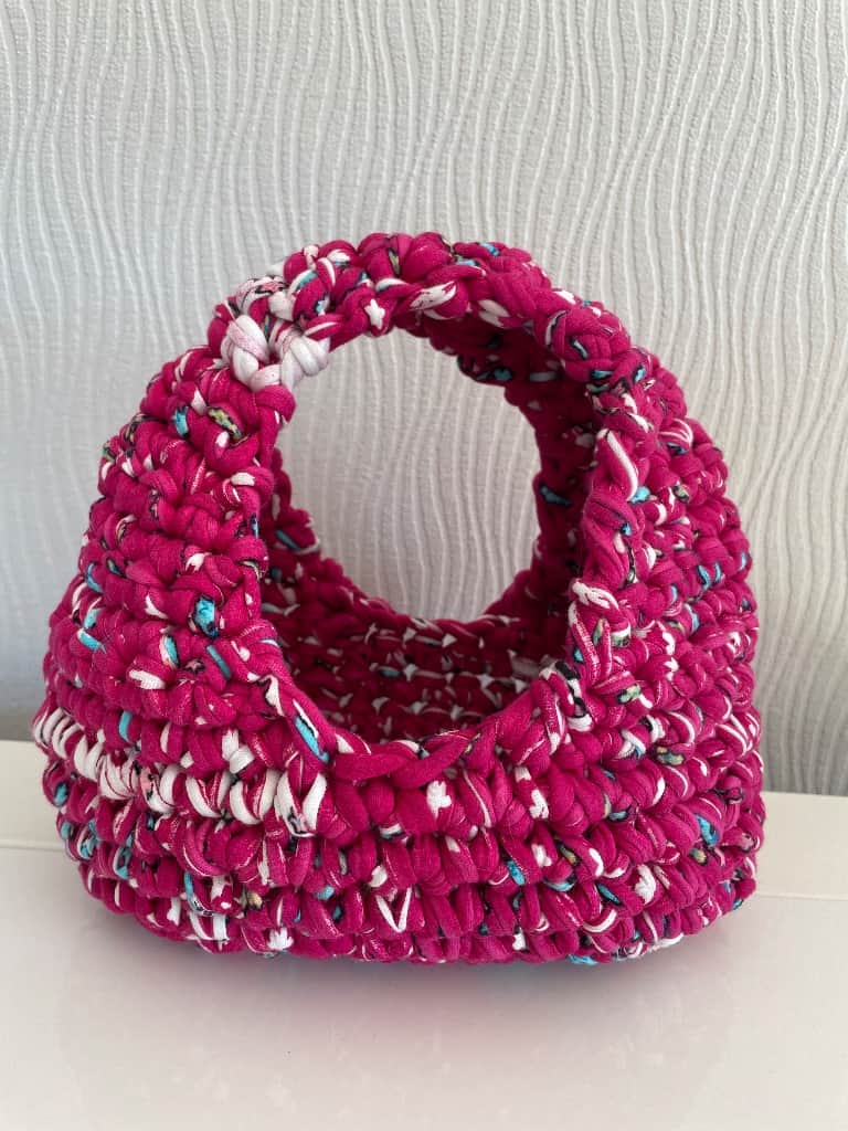 Tamborēta soma/grozs