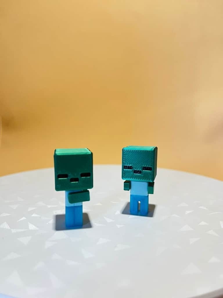 Pārsteigumu olas Eggsplode ar Minecraft kolekcijas figūriņām.