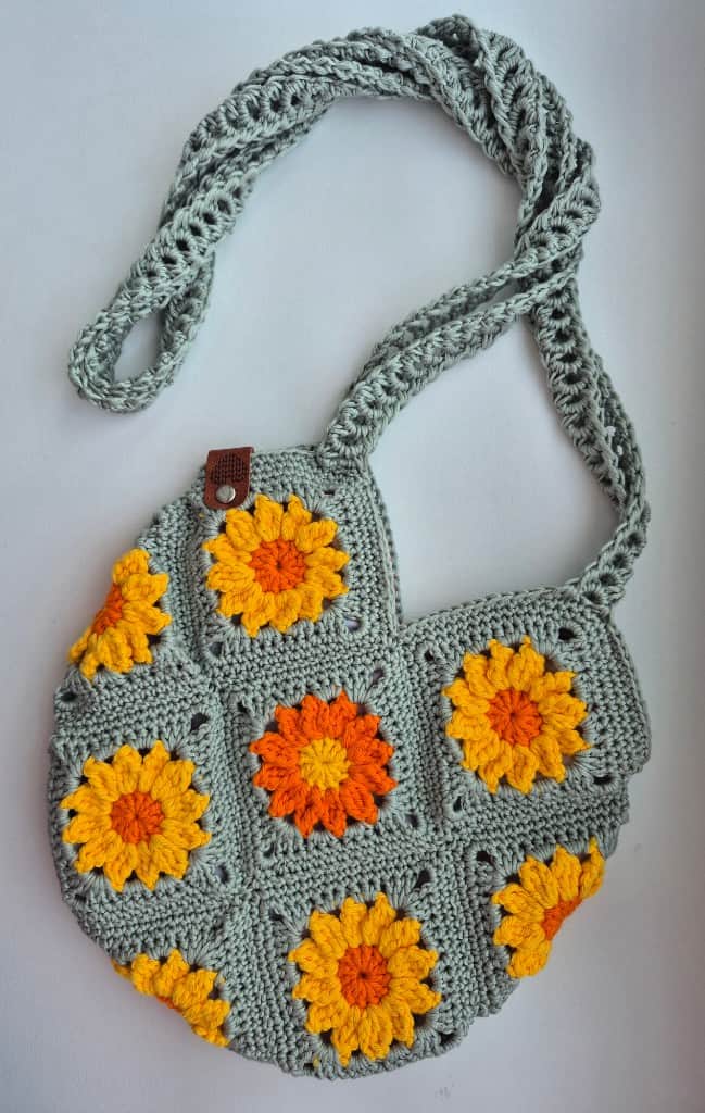 Tamborēta Daisy somiņa 