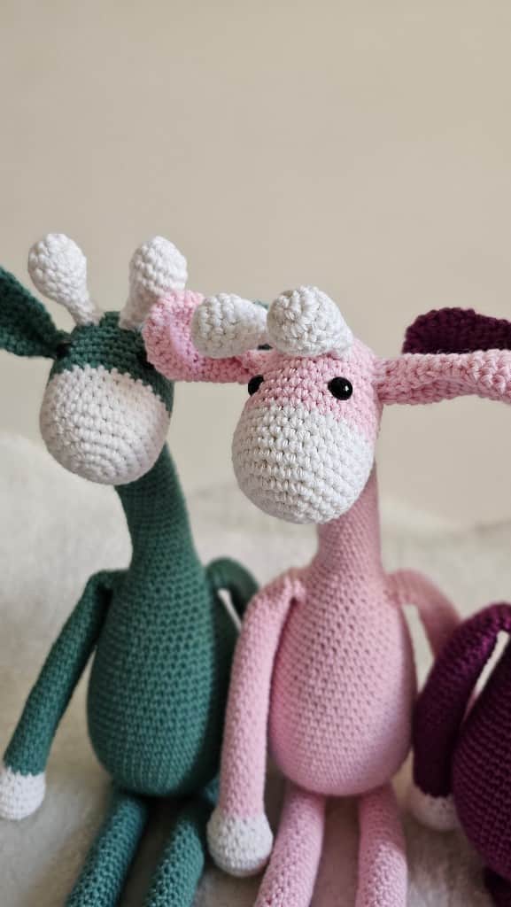 Tamborēta žirafīte 