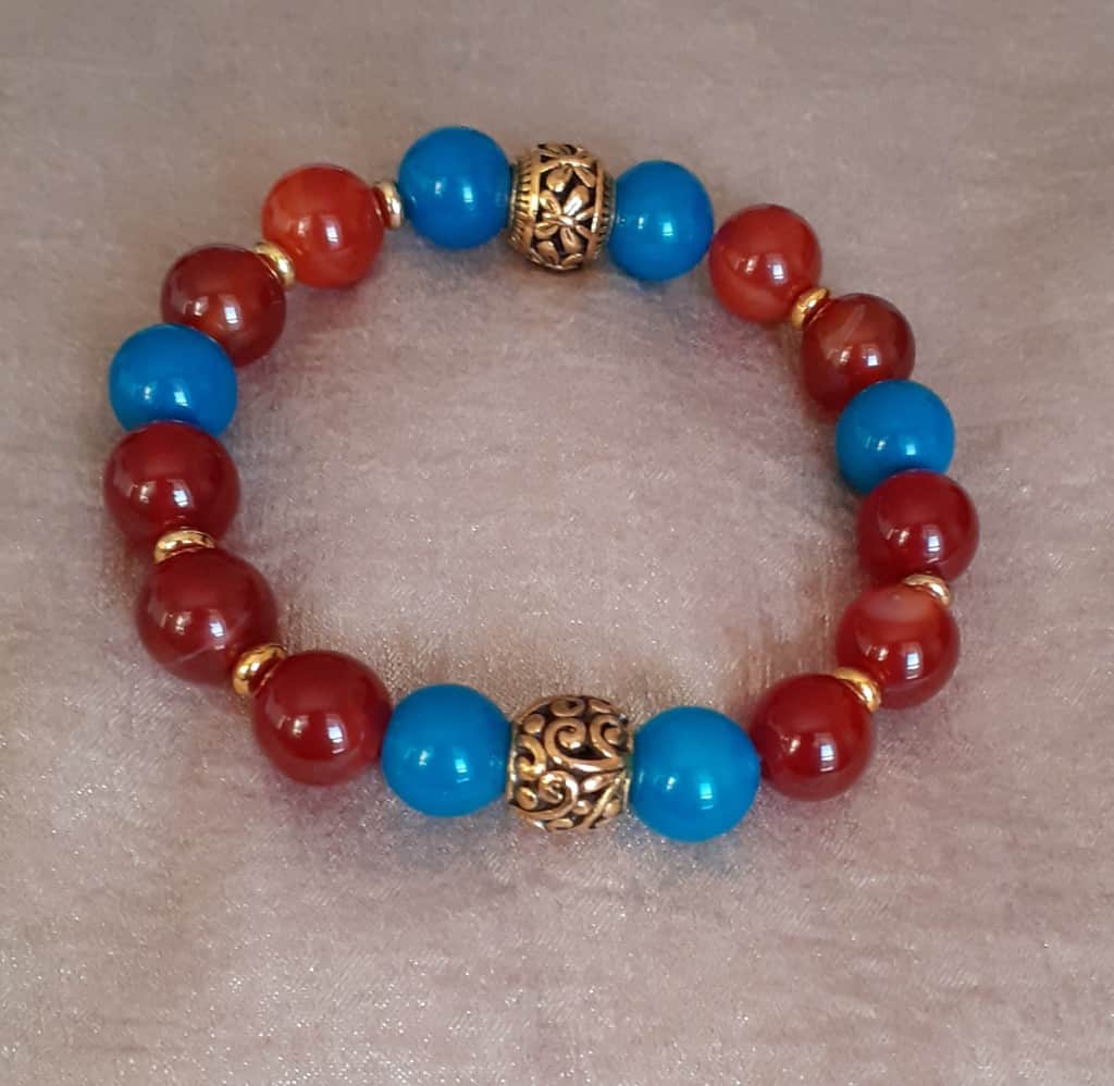 Elastīga dabīgo akmeņu rokassprādze