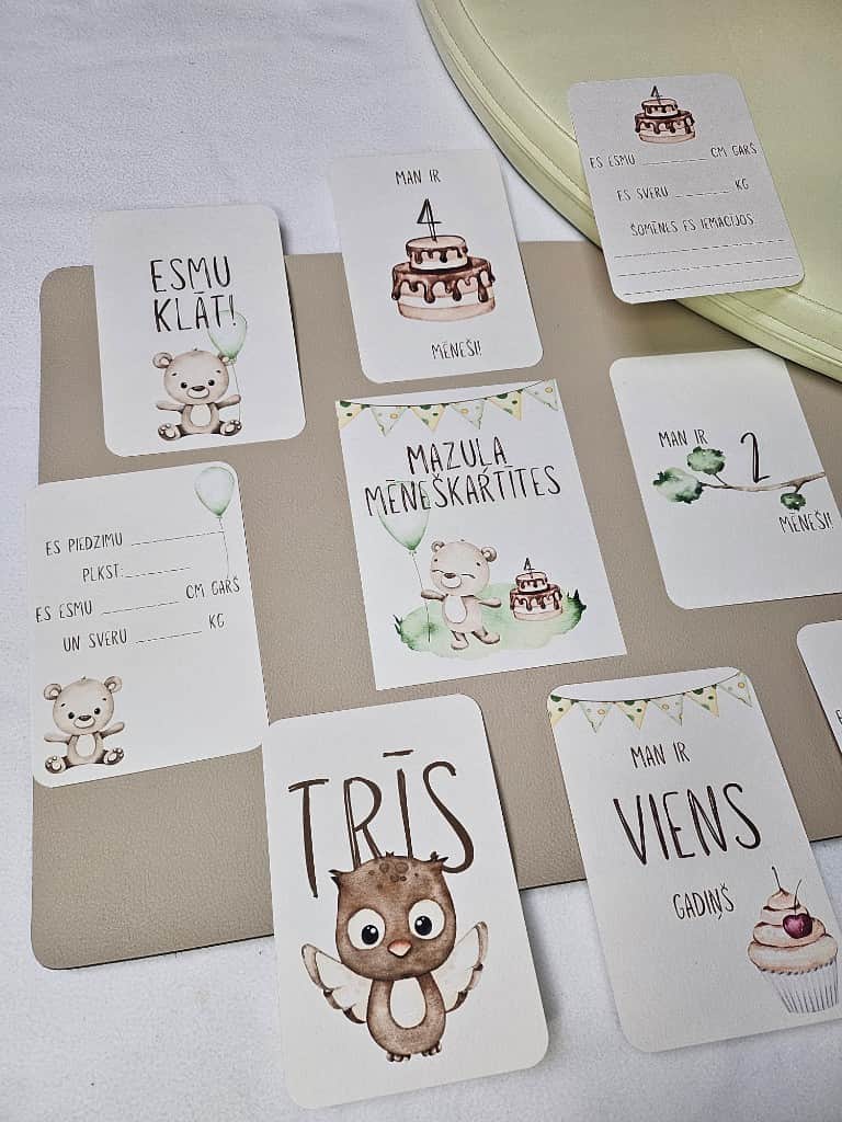 Mēneškartītes Leinards