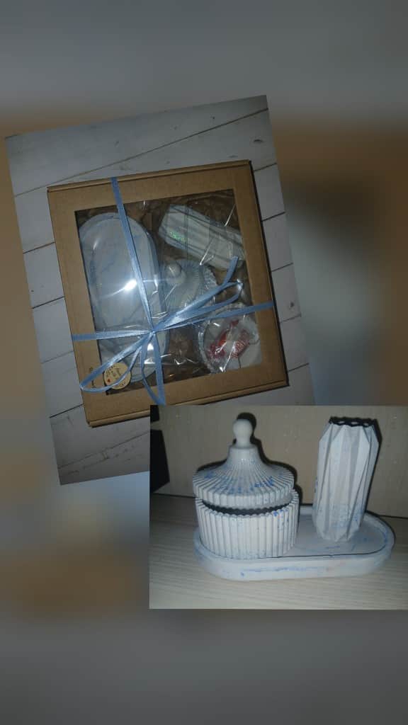 Dekoratīvo ģipša trauku komplekts