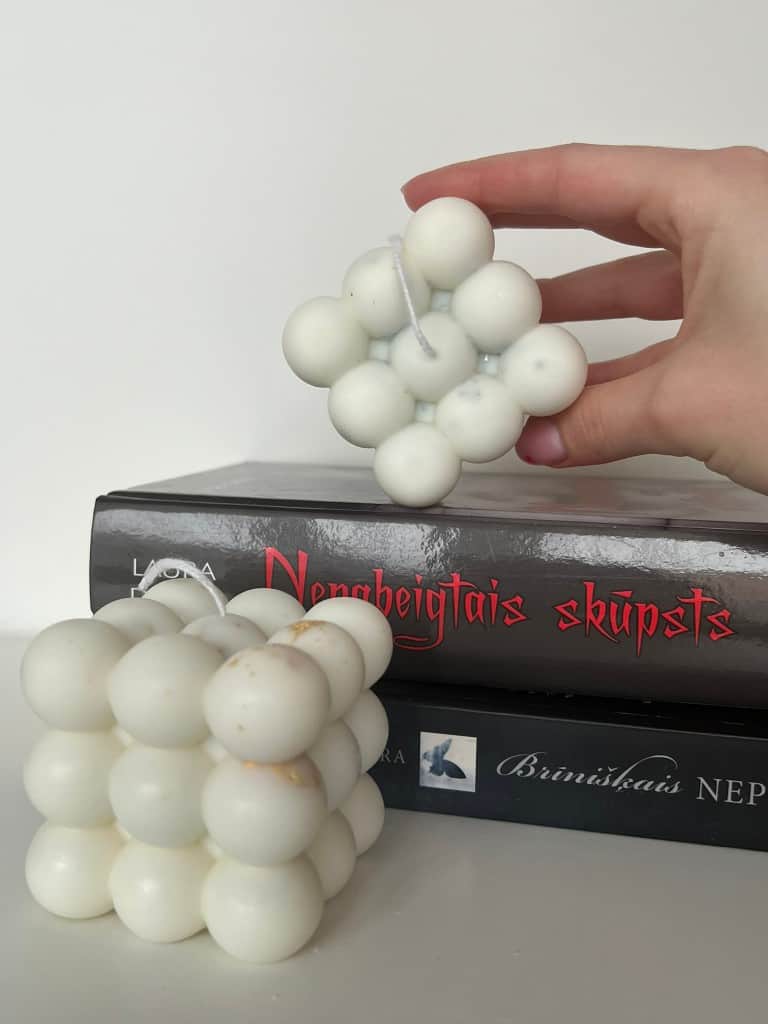 Dažādas formas burbuļsveces