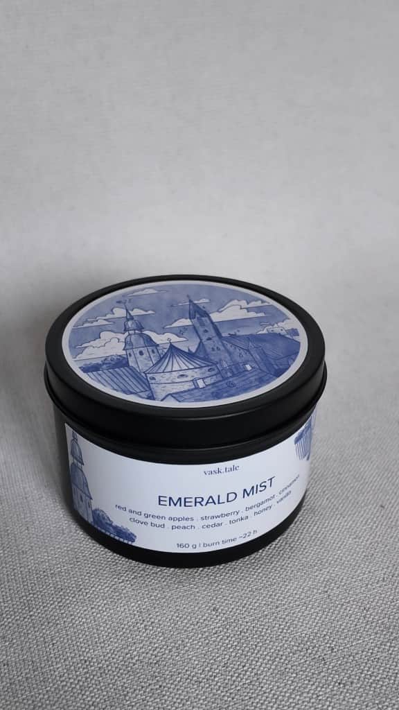 Sojas vaska svece "Emerald Mist"