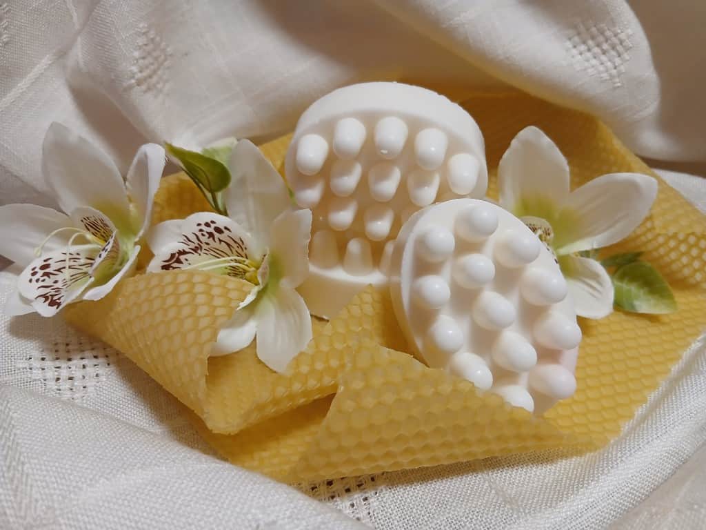 Masāžas ziepes ar medus un liepziedu aromātu