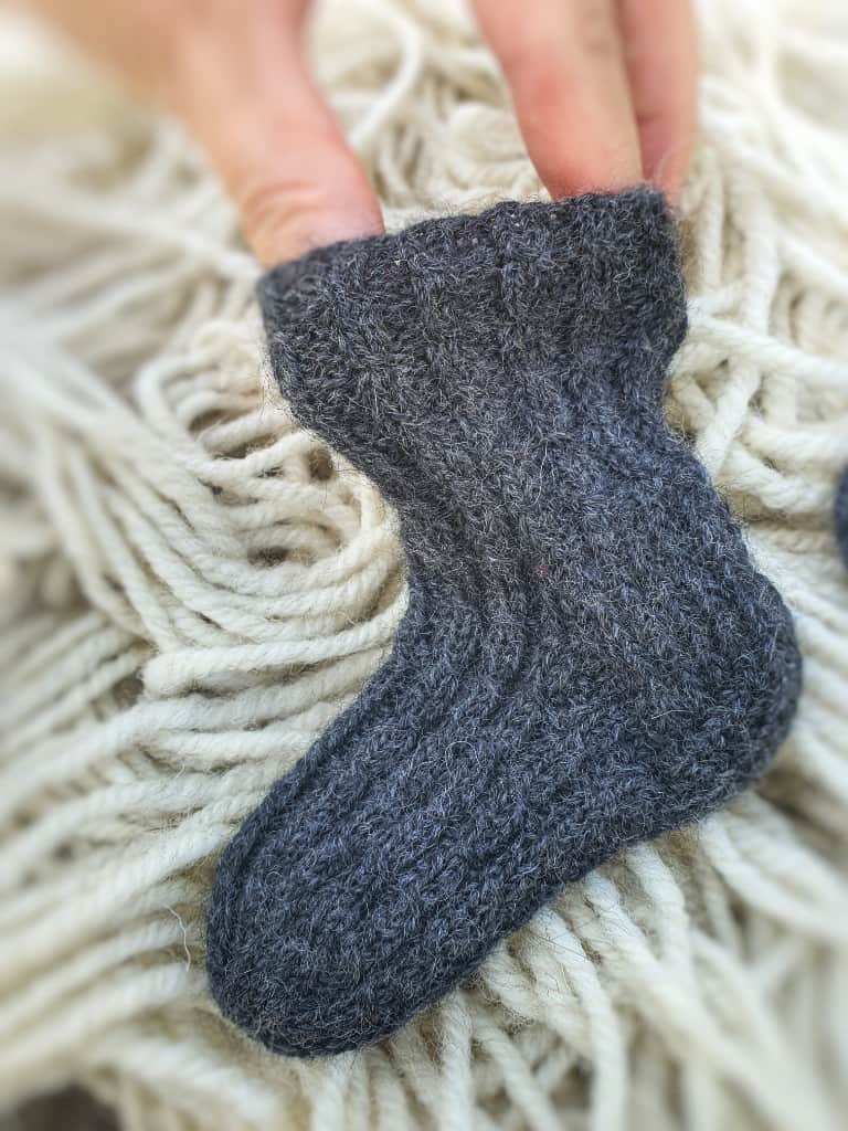 3-6 mēn Vilnas zeķītes