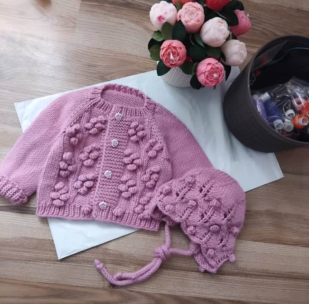 Adīts komplektiņš mazulim