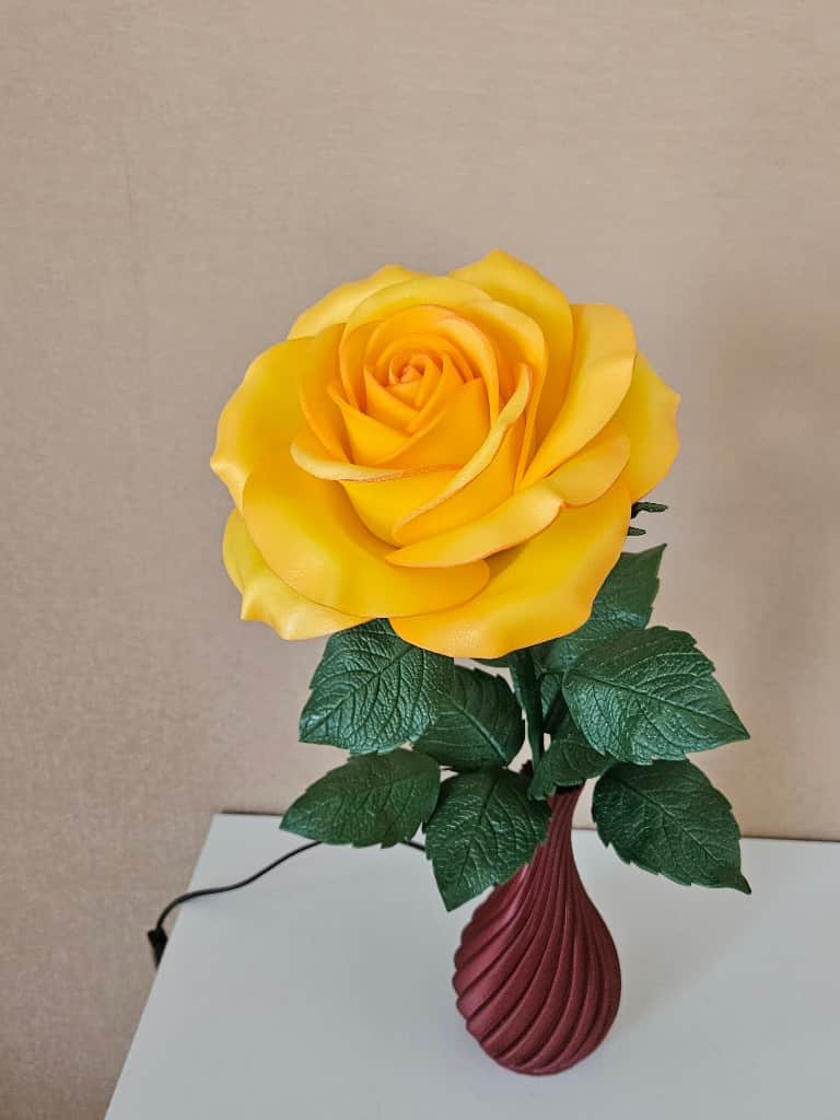 Naktslampiņa "ROZĪTE"