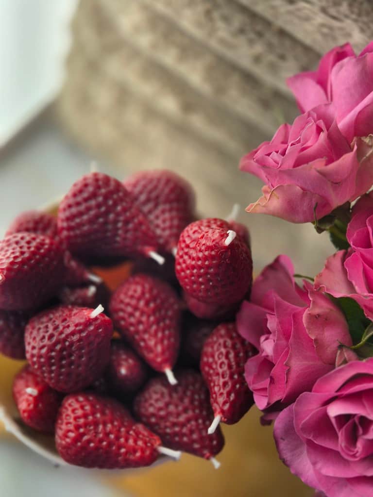 Bišu vaska sveces "Zemenes"