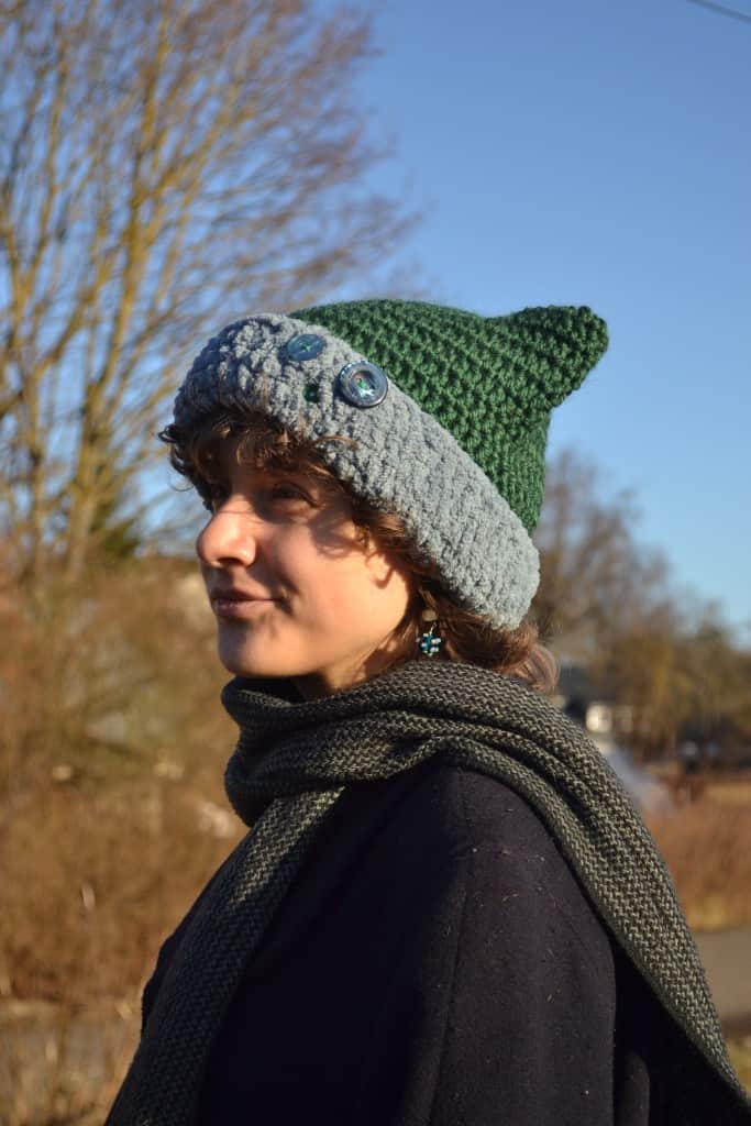 tamborēts zaļš mjau-bīnijs