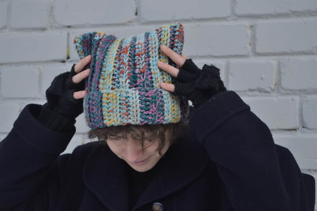 tamborēts mjau-bīnijs