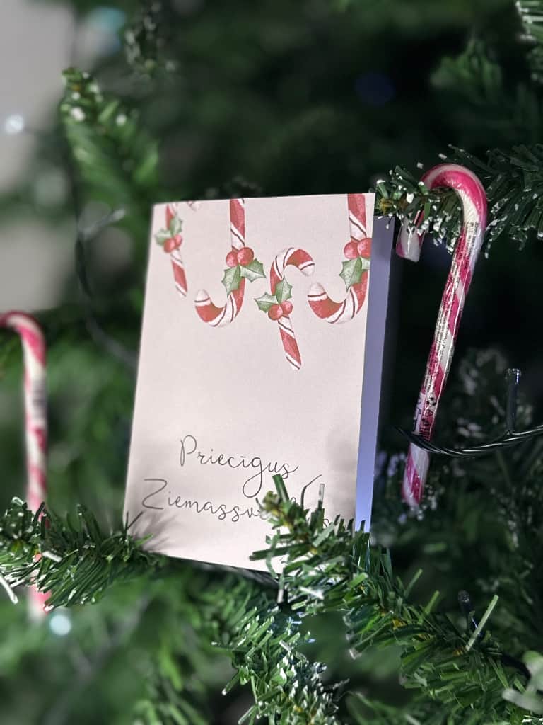 Ziemassvētku kartītes (atveramas)