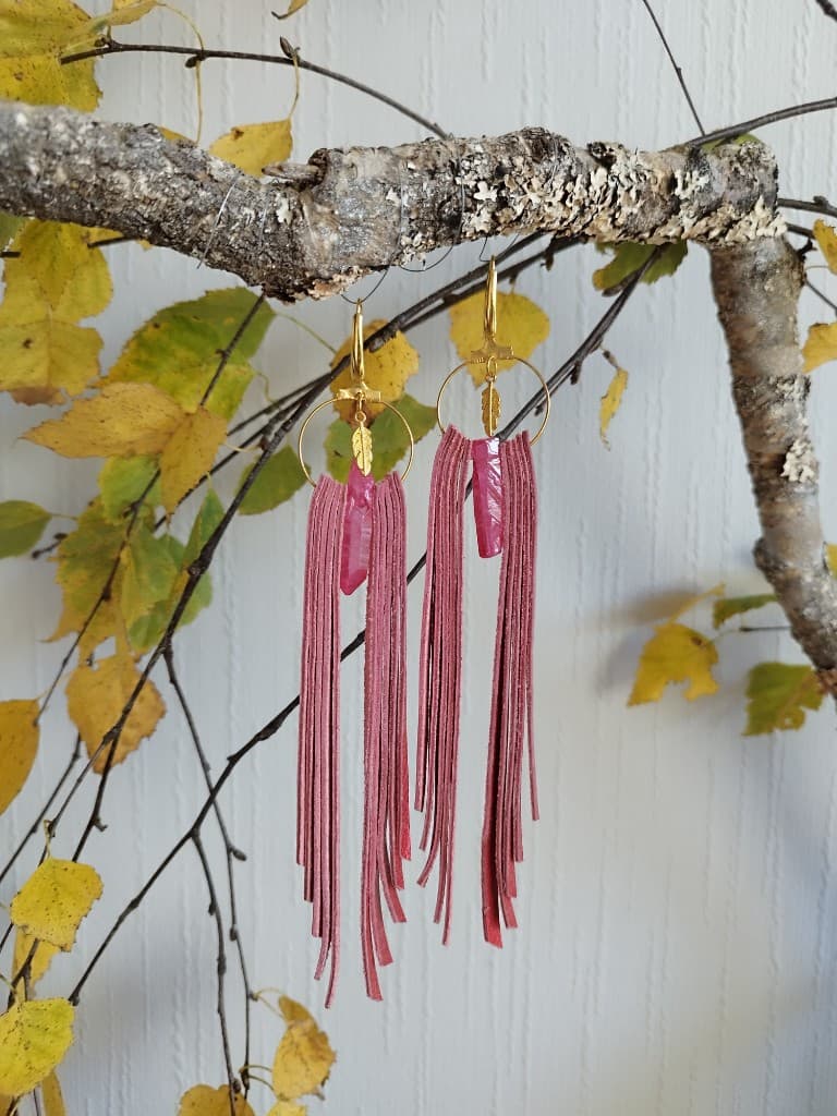 Ādas "Skaru auskari ar kristāliem"