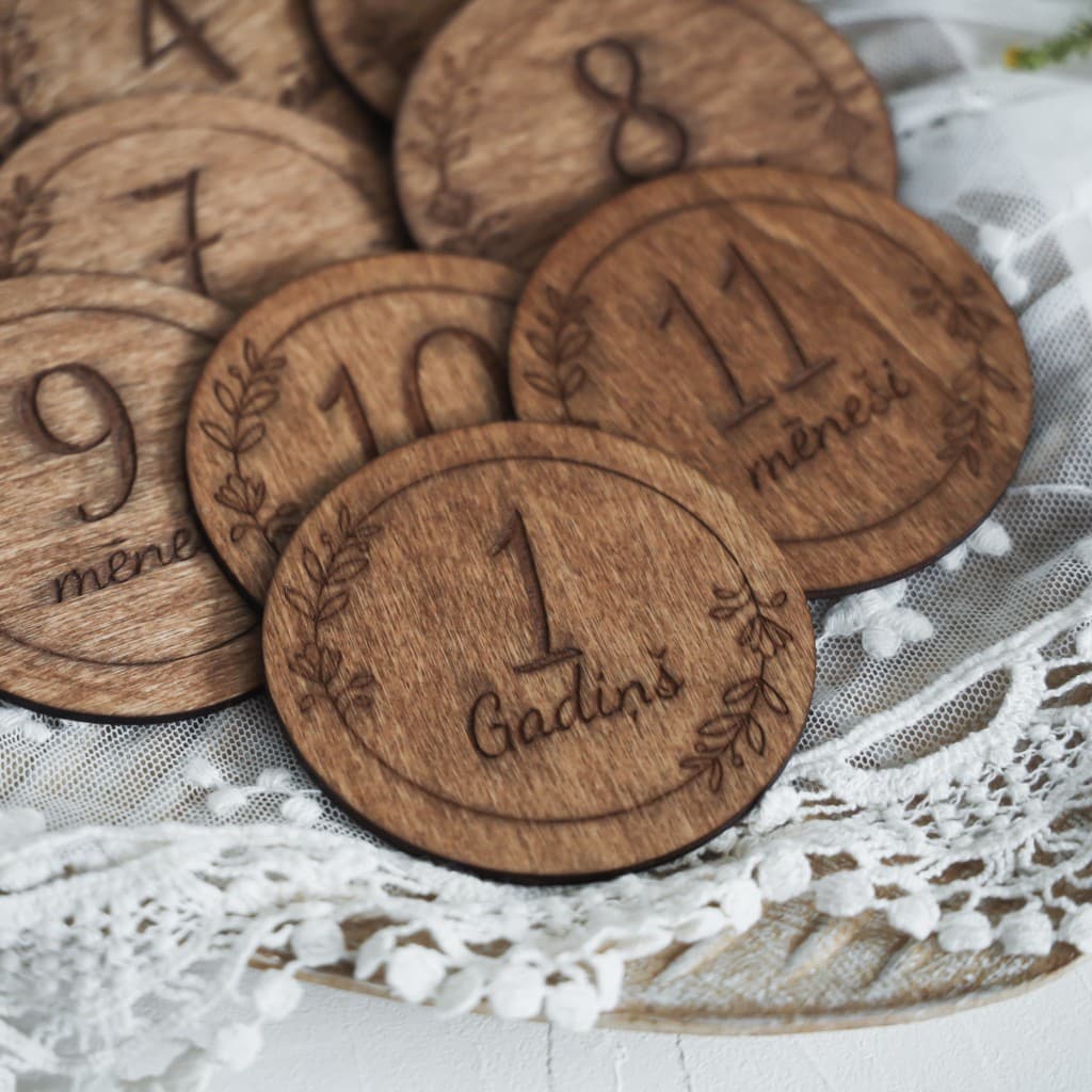 Mēneškartītes - Lapiņas