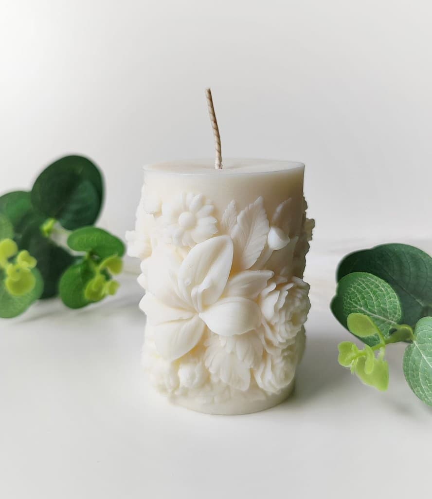 Dekoratīva ziedu svece no sojas vaska